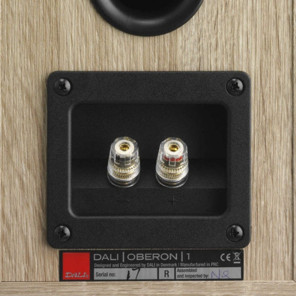 Dali Oberon 1 - Enceinte Bibliothèque - Noir, Bois, Noyer Foncé ou Blanc