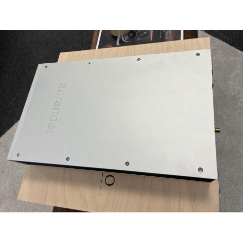 Aurender N100C - Serveur et Streamer avec Disque dur 4 To - Noir ou Argent