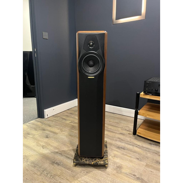 Sonus Faber Maxima Amator - Enceintes Colonnes avec socle en marbre noir - Noyer massif - Cuir