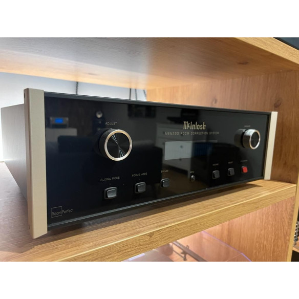McIntosh MEN220 - Correcteur Acoustique avec micro - Noir