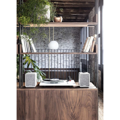 Ruark Audio MR1 MK2 - Enceintes Bibliothèques Actives Bluetooth - Walnut ou Soft Grey