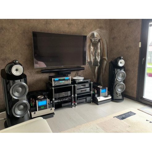McIntosh MC901 - 2x Blocs de Puissance double mono 1x300W à tubes + 1x600W à transistor
