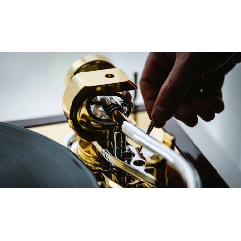 Pro-Ject The Classic Reference - Platine Vinyle - Noir Laqué/Argent ou Acacia Laqué/Laiton